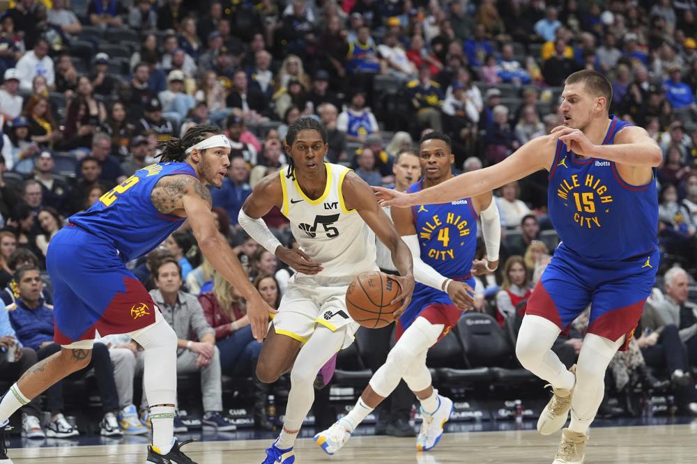 雪比赛一路 雪比赛一路