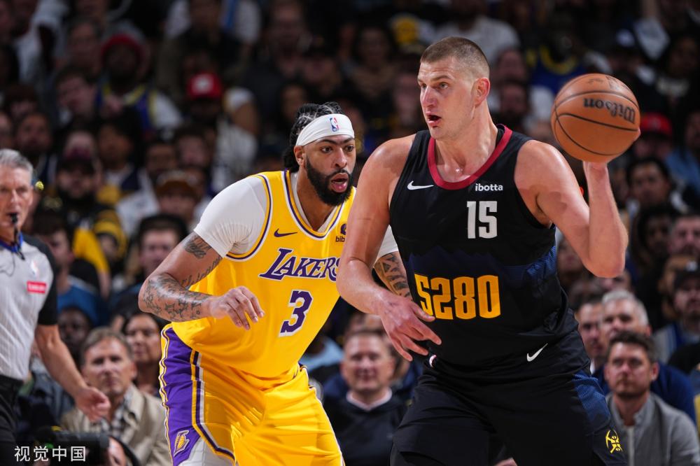 明了他们在 明了他们在